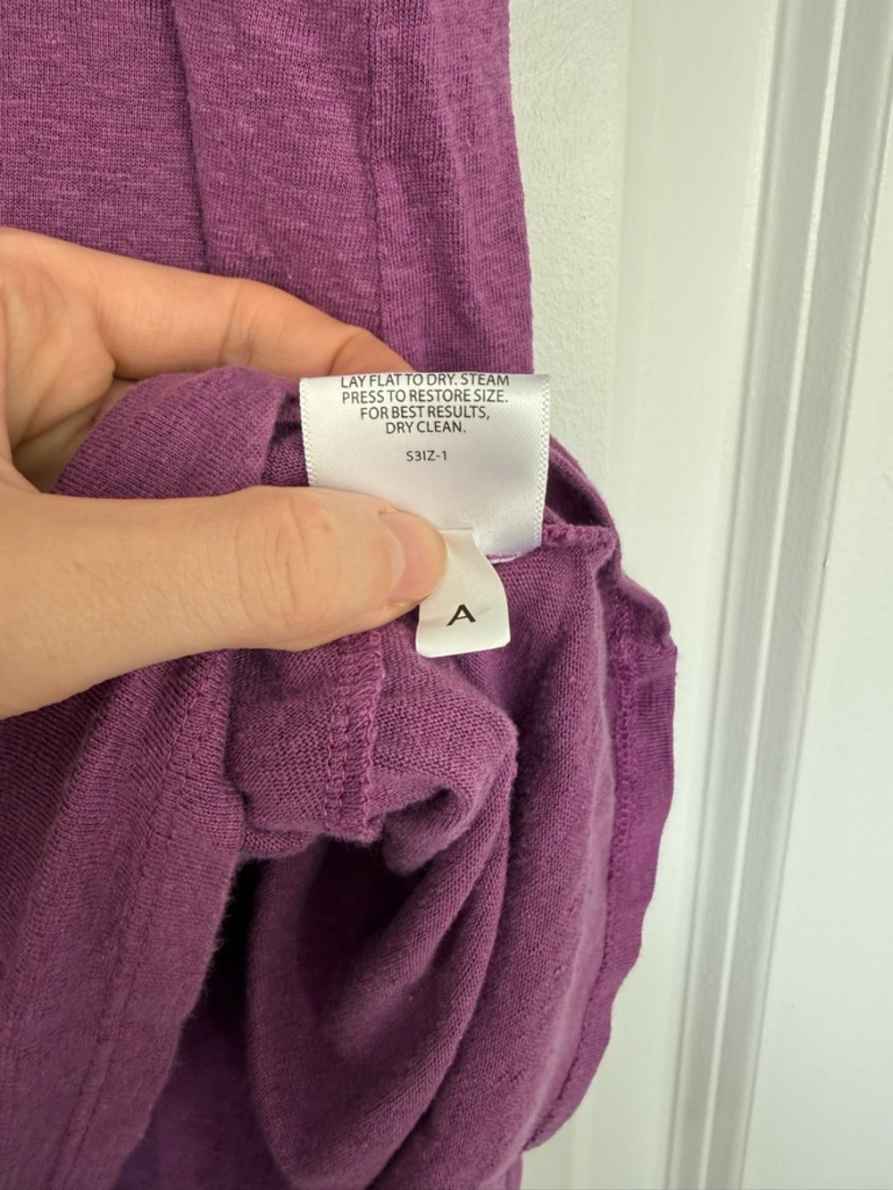 Eileen Fisher Organic 100% Linen Jersey Tank Top in Purple size Small - Picture 5 of 5